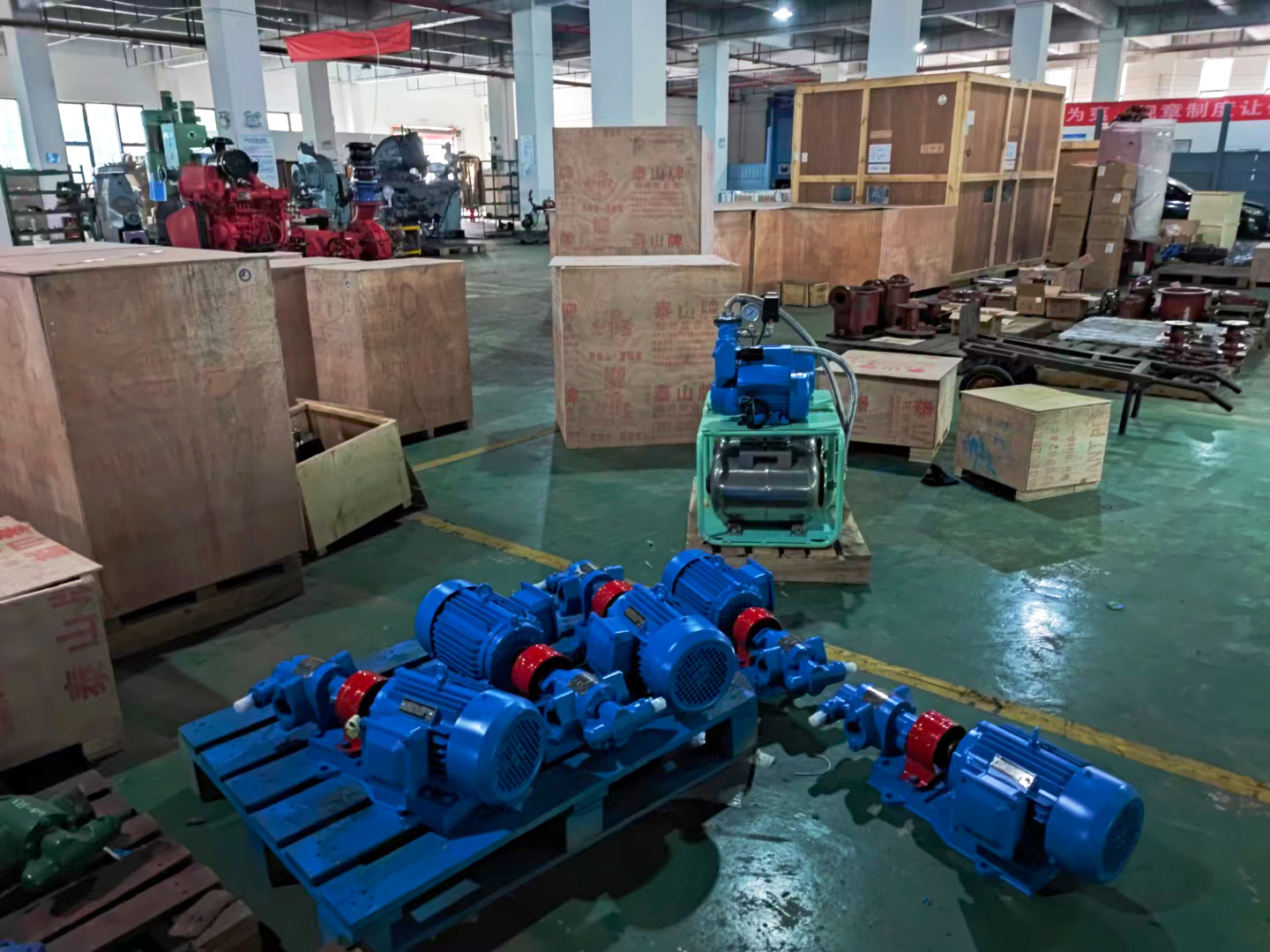 Gear pump (ready for delivery)